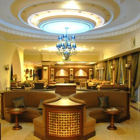 Oscar Beachfront Resort & Spa & Casino キレニア エクステリア 写真
