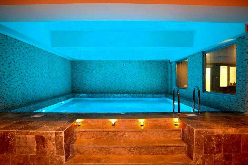 Oscar Beachfront Resort & Spa & Casino キレニア エクステリア 写真